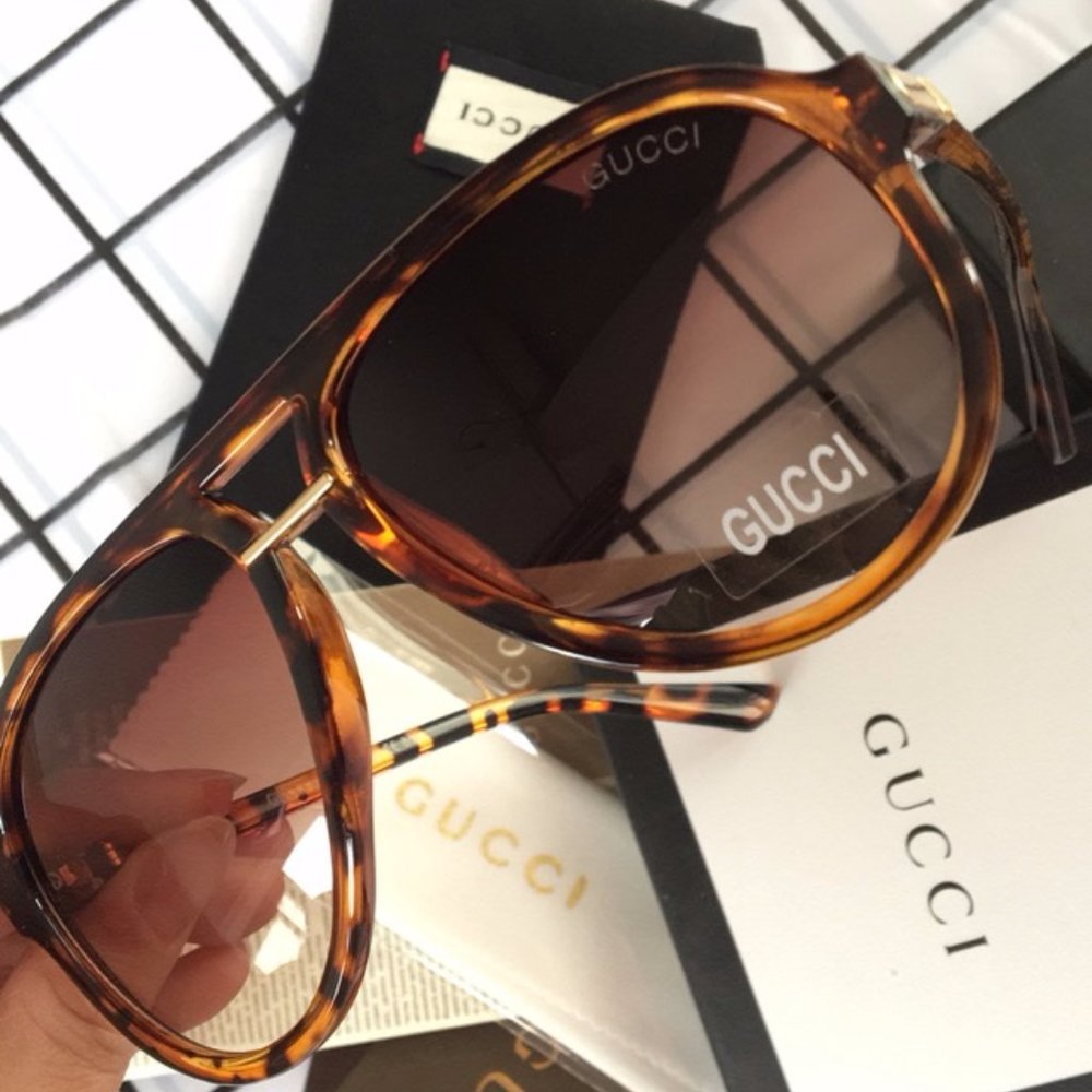 Womens Gucci Brown Sunglasses GU0015 - Picture 9 of 9